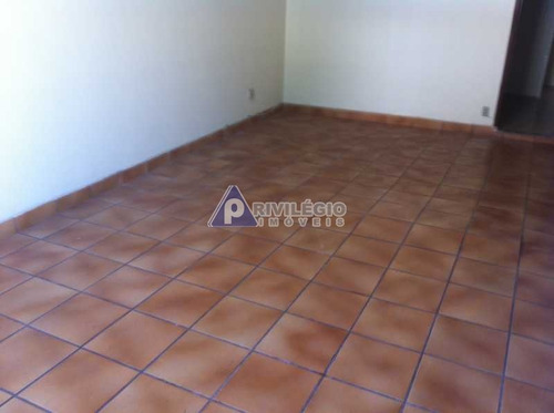 Apartamento À Venda, 2 Quartos, 1 Vaga, Copacabana - Rio De Janeiro/rj - 16522