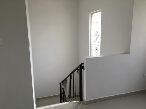 Casa En Venta En Los Arrayanes, Gómez Palacio, Durango