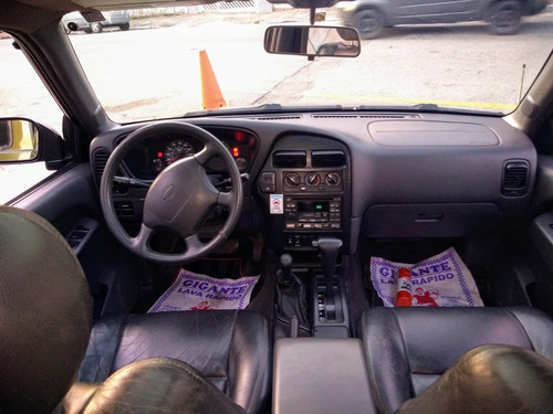 Nissan Pathfinder 3.0 Se