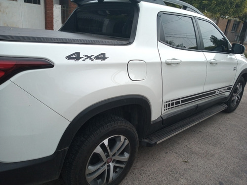 Fiat Toro Fredon Pack Extreme 4 X 4 Modelo 2017