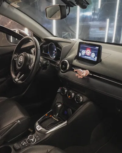 Mazda 2 GRAND TOURING BLINDADO 2+