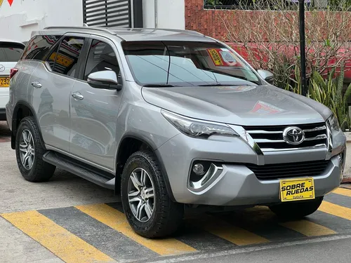 Toyota Fortuner Srv 2.7 A Gasolina Mod 2020
