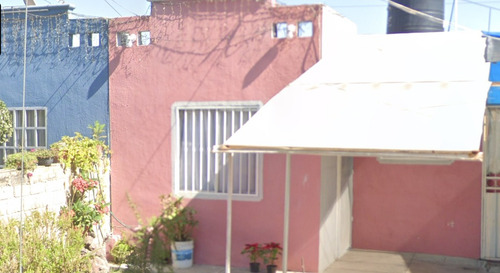 Casa En Remate-cto El Salvador, Hacienda Santa Fe, Tlajomulco De Zuñiga, Jalisco. -jcbb9