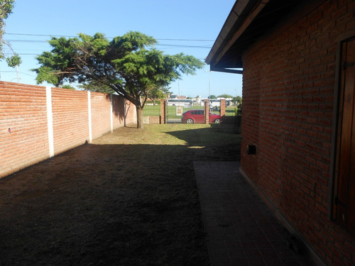 Imagen 12 de 13 de Casa Chalet 3 Ambientes Miramar 300m2 Temporada 2023