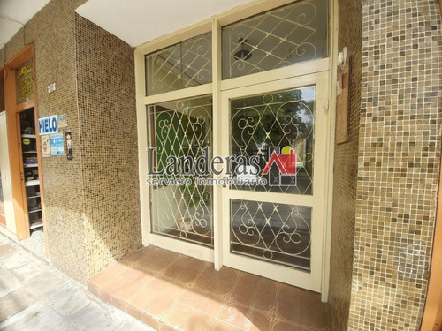 Imagen 19 de 29 de Venta En Block - 3 Locales + 8 Departamentos De 2 Y 1 Amb. - Una Cuadra Del Mar