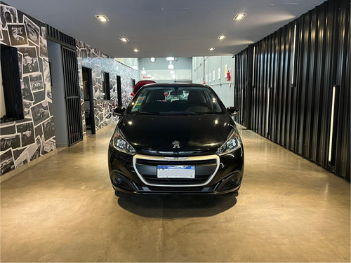 Peugeot 208 1.6 Active