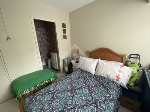 Departamento En Venta De 1 Dorm. En Santiago