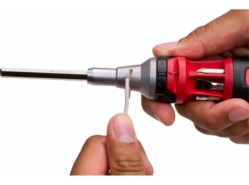 Desarmador Milwaukee 48-22-2322 Con Multipuntas 9 En 1