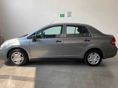 Imagen 4 de 15 de Nissan Tiida 2016 4p Sedán Drive L4/1.6 Man