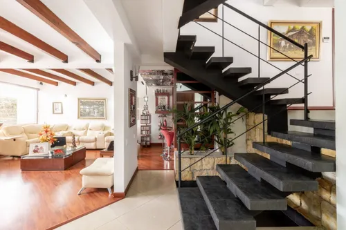 Casa En Arriendo/venta En Cedro Golf. Cod A5136