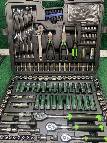 Pittsburgh 225 Piece Mechanics Tool Set - 62664 Ccc
