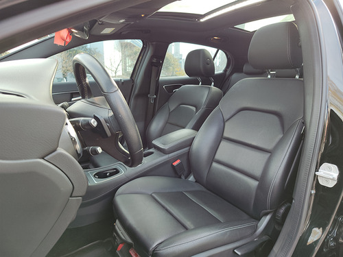 Mercedes-Benz Clase GLA 1.6 Gla200 Urban 156cv