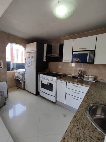 Imagen 3 de 14 de Apartamento Moderno En Mañongo, Naguanagua, Negociable