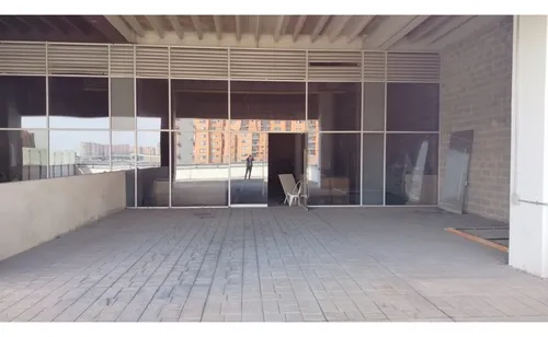 Local En Arriendo, Sector Madelena, Bogota