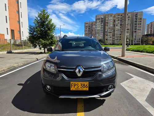 Renault Stepway 1.6 Intense Automática