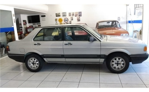 Volkswagen Voyage 1.8 Gl 8v Gasolina 4p Manual