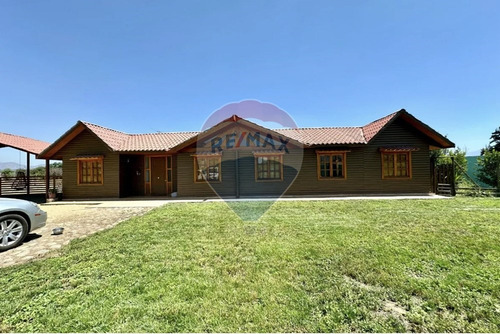 Dos Excelentes Y Renovadas Casas Al Precio De Una