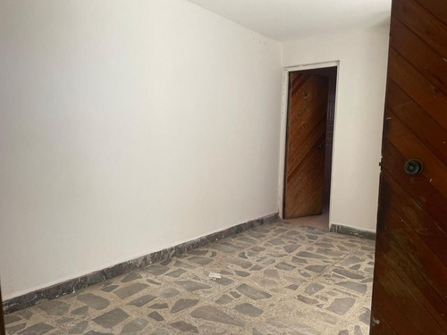Casa Venta En Zapotitla / 168m2