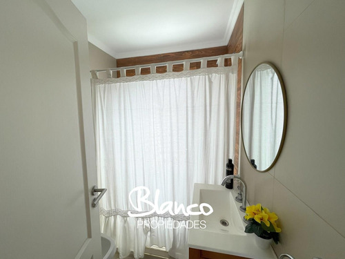 Casa En Venta En Santo Tomás, Pilar, G.b.a. Zona Norte