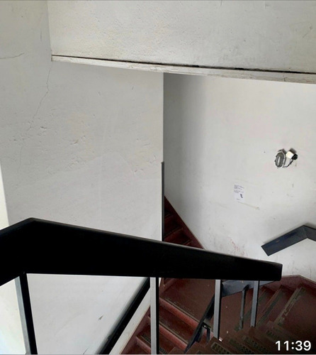 Imagen 14 de 23 de Amplios Depósitos Y Oficinas C/gran Patio/estac. Pueyrredón Al 200 U$s 420.000