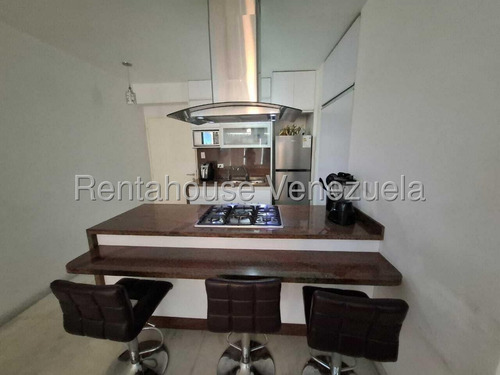 Apartamento En Alquiler, El Rosal #25-17711 - Marigreys Blanco -