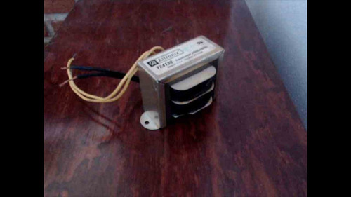 Fuente De Alimentación Ac Altronix (Usado)