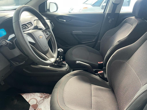 Imagem 9 de 14 de Chevrolet Onix 2016 1.4 Ltz 5p