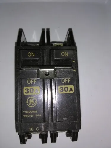 Breacker Hqc General E. 2x30amp.