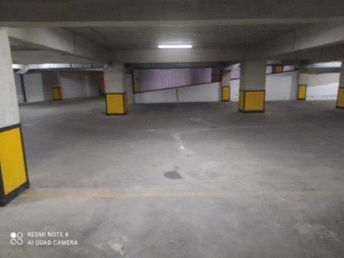 Imagen 12 de 12 de Alquilo Local Flex 435mts2 Santa Eduvigis 9570
