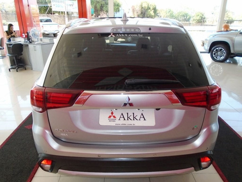 Imagem 9 de 11 de Mitsubishi Outlander Comfort Pack 2.0, Qnr6214