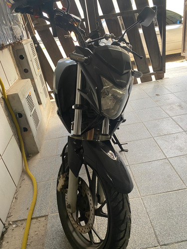 Cb250 Cbs Com Apenas 48 Mil Km Rodado