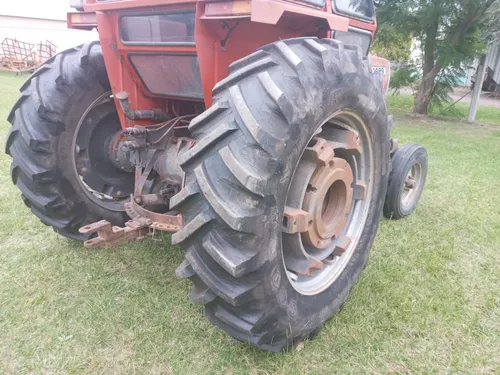 Tractor Massey Ferguson 1499 Cabina - 18.4x38 Motor Ok (27)