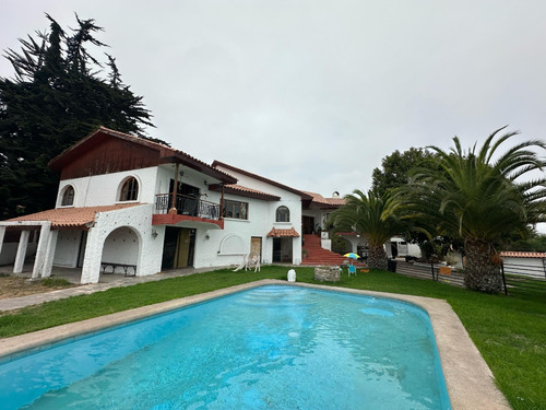 Casa En Peñuelas Con Vista Al Mar, Piscina Y Jacuzzi 8d6b