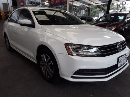 Imagen 8 de 15 de Volkswagen Jetta 2017 2.5 Comfortline Tiptronic At