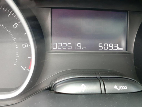 Peugeot 208 Feline 1.6 2018 Dg