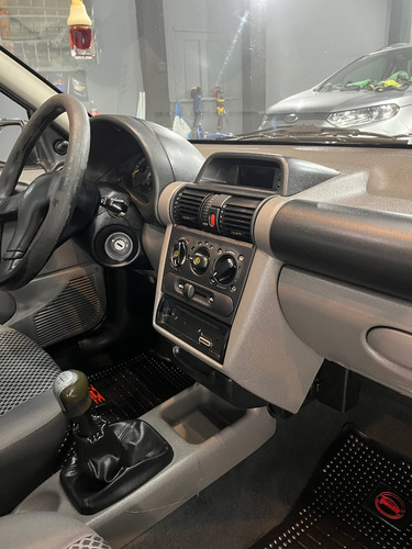 Chevrolet Corsa 1.4 Classic Gl