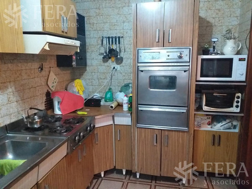 Imagen 4 de 14 de Venta De Casa 3 Ambientes En Villa Domínico (25851)