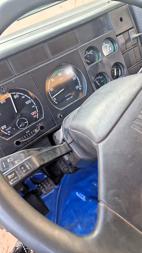 Caminhão Munck Iveco 230e24 Intercooler - 2007