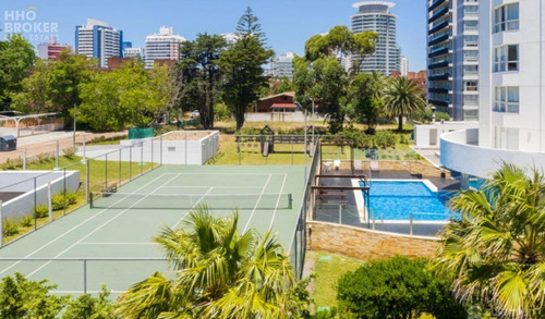 Imagen 18 de 24 de Apartamento En Venta De 2 Dormitorios En Playa Mansa-terraza Con Parrillero - Punta Del Este Mansa