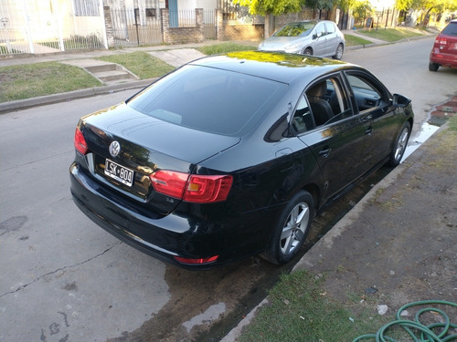 Volkswagen Vento 2.5 Luxury 170cv 2012
