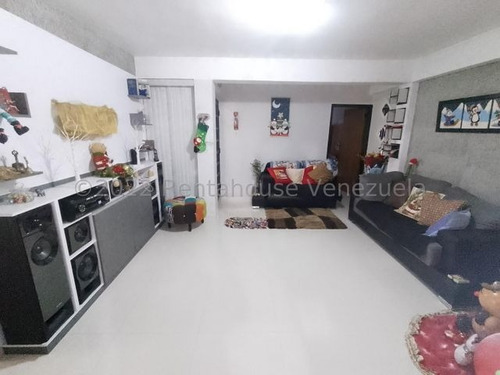 Imagen 4 de 14 de Casa En Venta En Urb. Las Amazonas, Santa Rita Cod. 23-14893 Dvm