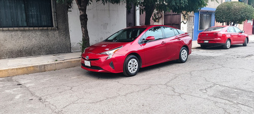 Toyota Prius 1.8 Base Cvt