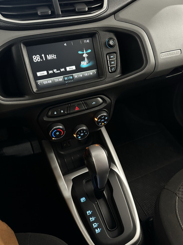Chevrolet Onix 1.4 MPFI LT 8V FLEX 4P AUTOMÁTICO