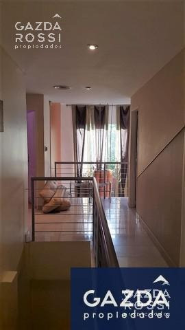 Imagen 14 de 26 de Imponente Casa A La Venta En Solar Del Bosque