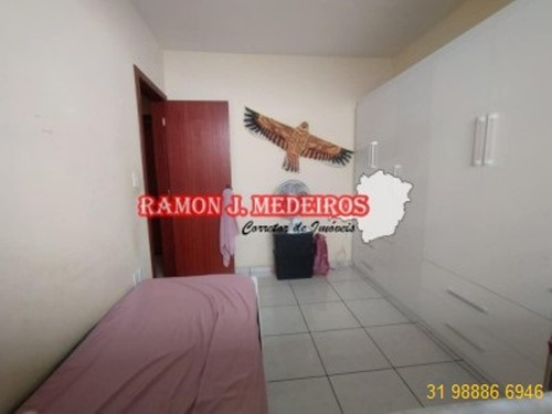 Imagem 17 de 24 de Bairro Copacabana Excelente Casa Colonial Geminada 2qts Sendo 1 Suíte Próximo Av. Central/portugal Em Bhte-mg