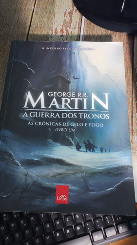 Coleção 5 - As Crônicas De Gelo E Fogo De George R R Martin (Usado)
