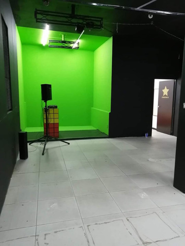 En Venta Bodega Para Almacenaje Y Oficinas Al Sur De La Ciudad