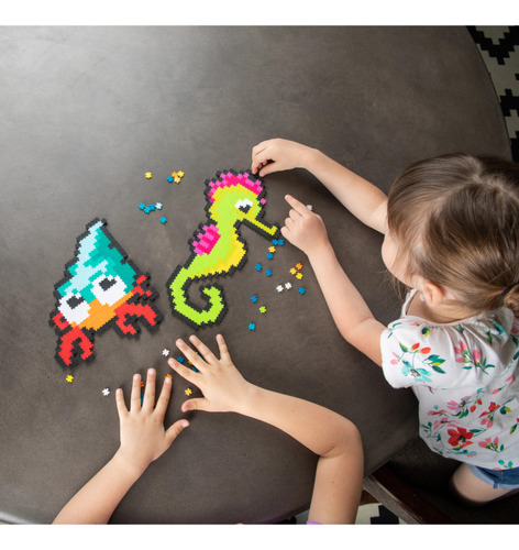 Jixelz Puzzle 700 Pc Set, Amigos Del Mar Fatbrain Toys