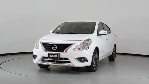 Nissan Versa 1.6 EXCLUSIVE AUTO