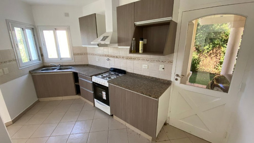 Casa En Venta En La Concepcion De Lujan